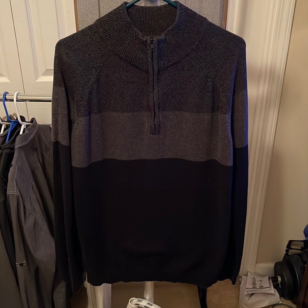 Calvin Klein pullover sweater size large